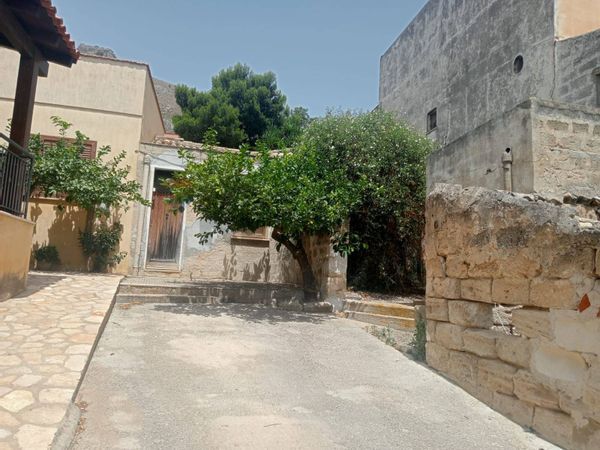 Casa Indipendente capoluogo (Fico, San Marco, Paparella, Misericordia), Valderice, TP Vendita