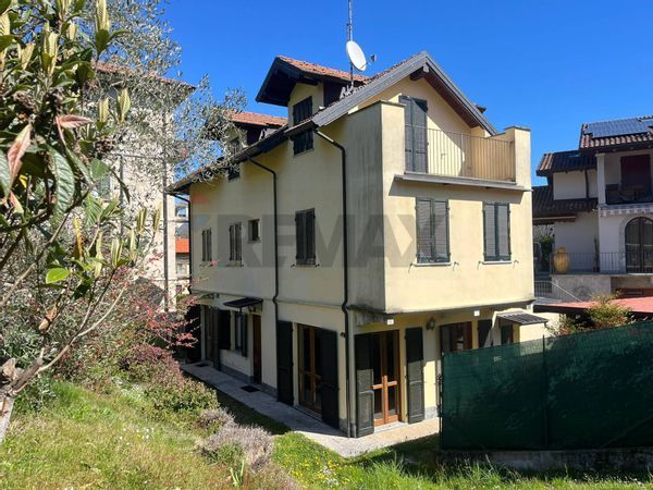 Casa Indipendente Bogno, Besozzo, VA Vendita