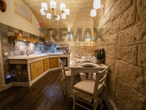 Appartamento Centro Storico, Trani, BT Vendita