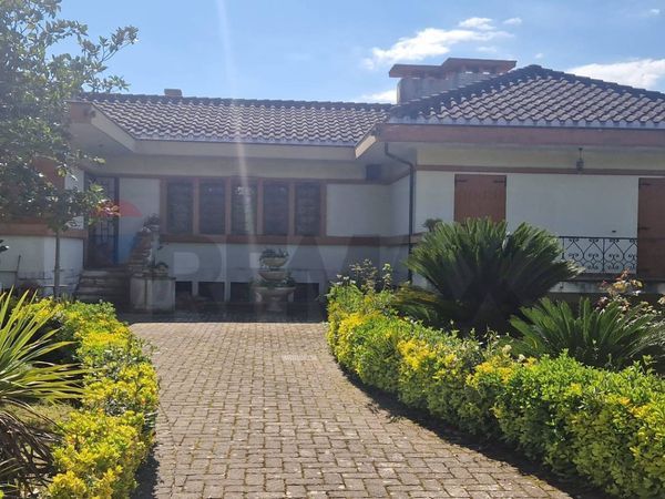 Villa singola Spigno Saturnia, LT Vendita