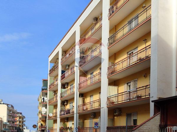 Appartamento Valenzano, BA Vendita