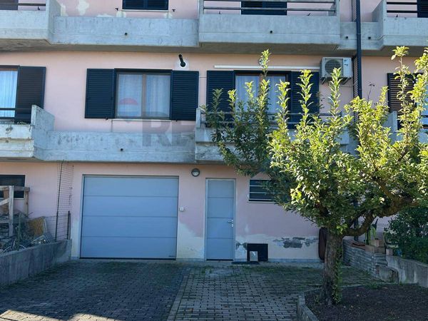 Villa a schiera Casoli, CH Vendita