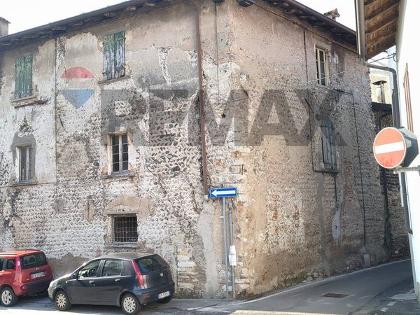 Cascina/Casale Alzano Lombardo, BG Vendita