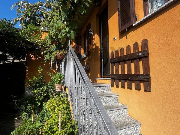Casa Indipendente Bosco Valtravaglia, Montegrino Valtravaglia, VA Vendita - Foto 3
