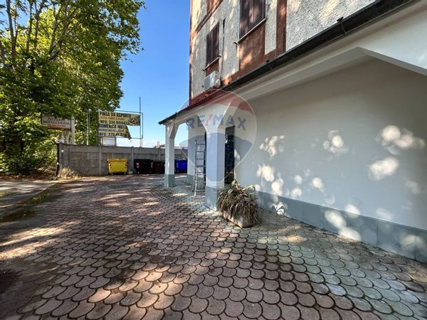 Locale Commerciale Aprilia, LT Affitto - Foto 2