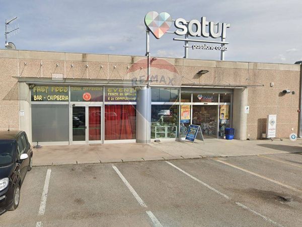 Locale Commerciale Torrione, L'Aquila, AQ Vendita