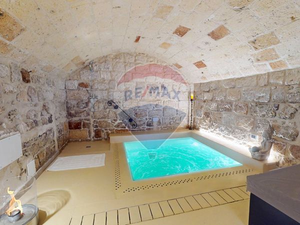 Casa Indipendente Centro Storico, Galatina, LE Vendita - Foto 2