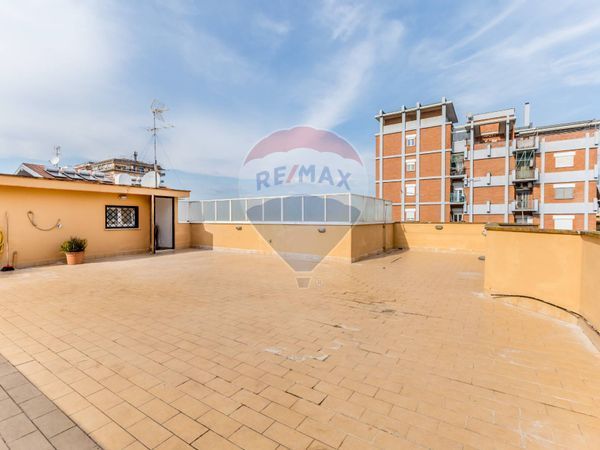 Attico/Mansarda Marina San Nicola, Ladispoli, RM Vendita