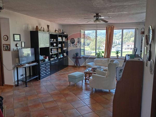 Porzione di villa Cerri Aprano, Santi Cosma e Damiano, LT Vendita - Foto 4