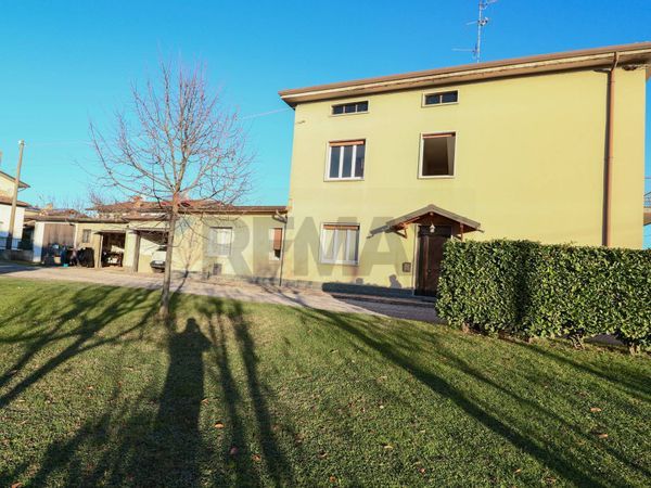 Villetta bifamiliare Brembate di Sopra, BG Vendita