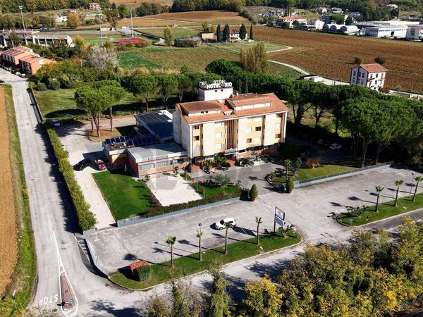 Albergo/Hotel Umbertide, PG Vendita