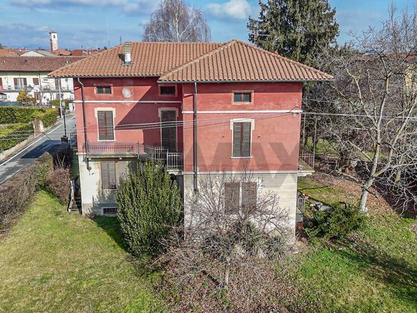 Casa Indipendente Verrone, BI Vendita