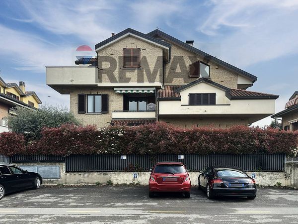 Appartamento Meda, MB Vendita