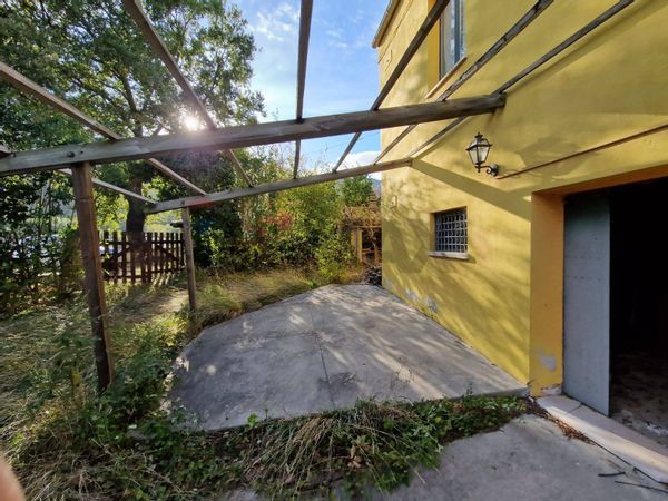 Casa Semindipendente Montebello di Bertona, PE Vendita