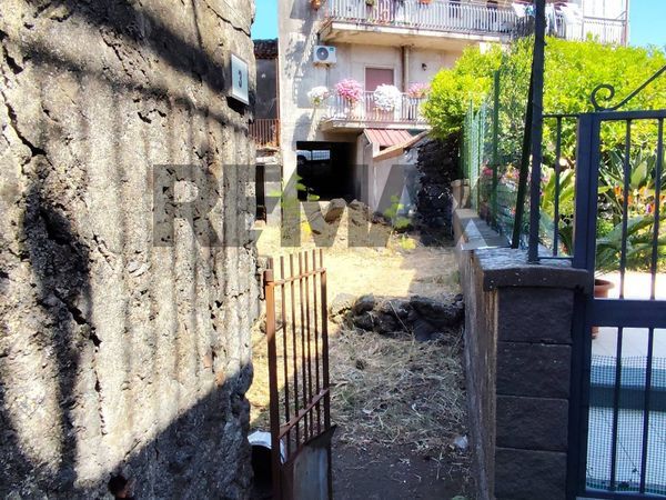 Casa Indipendente Linguaglossa, CT Vendita