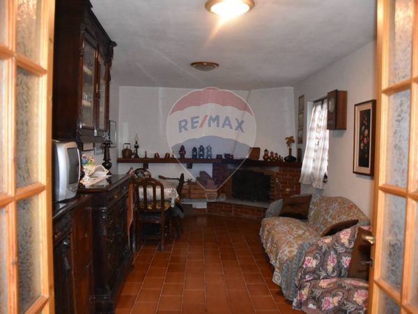 Casa Indipendente Armio, Maccagno con Pino e Veddasca, VA Vendita - Foto 4