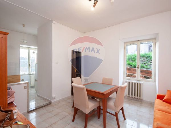 Appartamento Centro, Frosinone, FR Vendita
