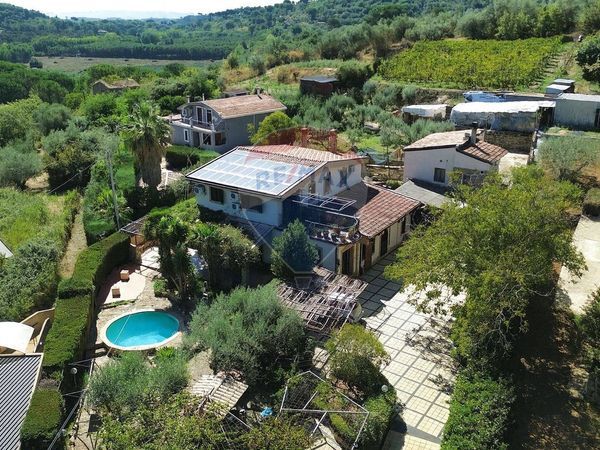 Villa singola Piazza Armerina, EN Vendita