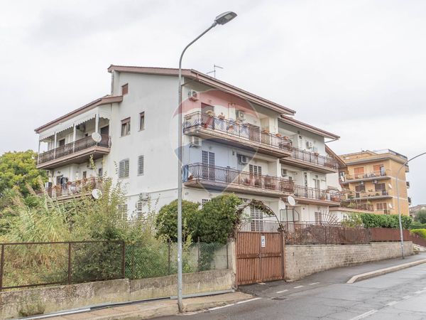 Appartamento Santa Maria delle Mole, Marino, RM Vendita