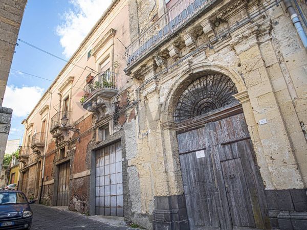 Casa Semindipendente Vizzini, CT Vendita