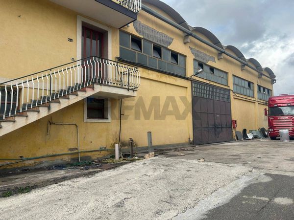 Locale Commerciale Belpasso, CT Vendita - Foto 4