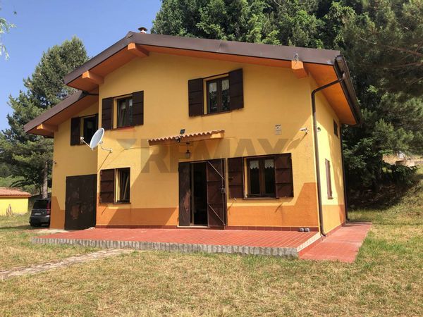 Villa o villino San Giovanni in Fiore, CS Vendita