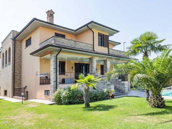 Villa singola Ceranova, PV Vendita