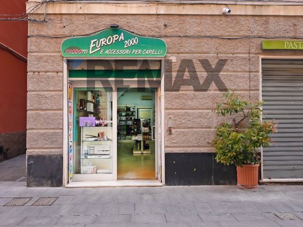 Attività  Commerciale Sestri Ponente, Genova, GE Affitto