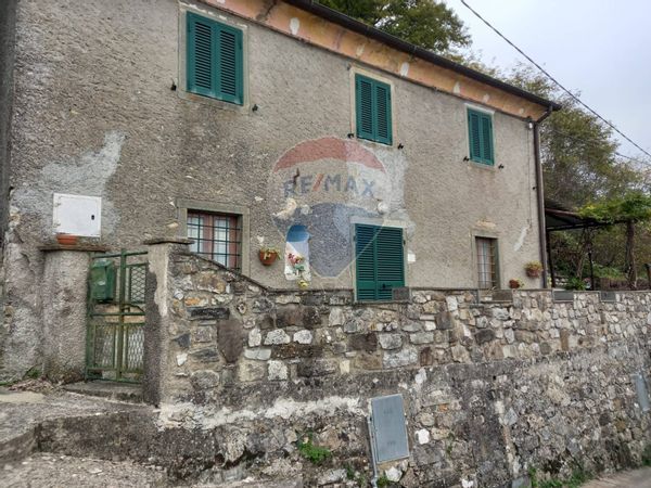 Casa Indipendente Sermezzana, Minucciano, LU Vendita