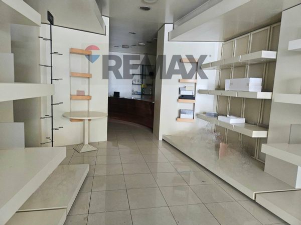 Locale Commerciale Bagheria, PA Affitto