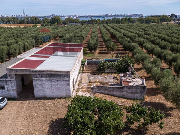 Terreno Tamburi, Taranto, TA Vendita