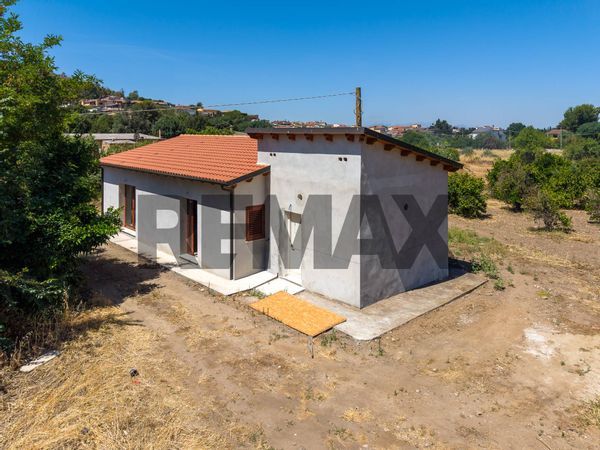 Casa Indipendente Donori, SU Vendita
