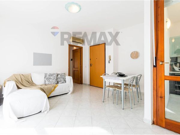 Appartamento Zona Musicisti Italiani, Quartu Sant'Elena, CA Affitto - Foto 4