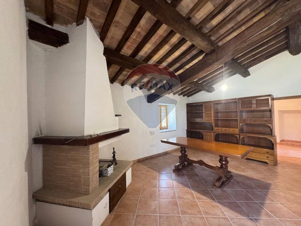 Casa Semindipendente Ponze, Trevi, PG Vendita