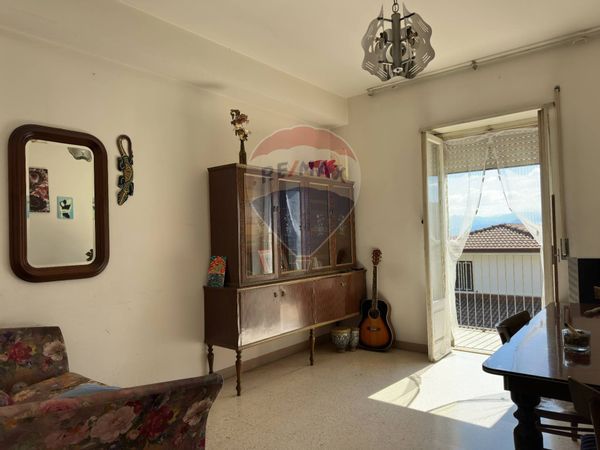 Appartamento Scapoli, IS Vendita