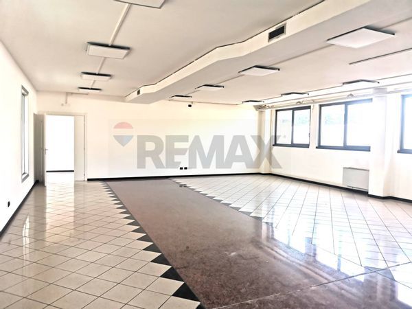 Ufficio Ospedale, Busto Arsizio, VA Affitto - Foto 4