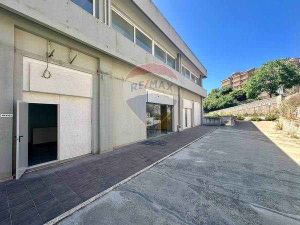 Locale Commerciale Selvaggio, Ragusa, RG Affitto