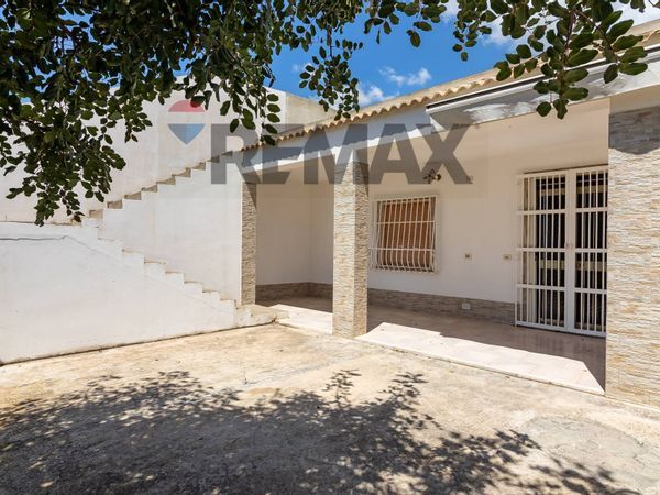 Casa Indipendente Santa Maria del Focallo, Ispica, RG Vendita