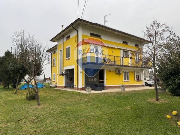 Casa Indipendente Poviglio, RE Vendita