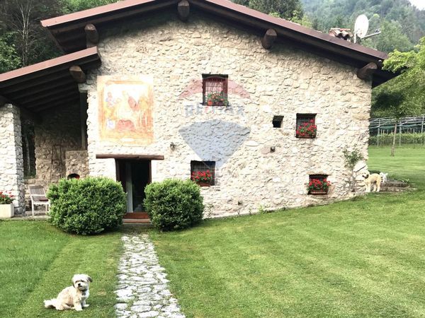 Villa singola Songavazzo, BG Vendita