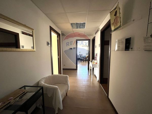 Locale Commerciale Baraccola, Ancona, AN Affitto - Foto 4