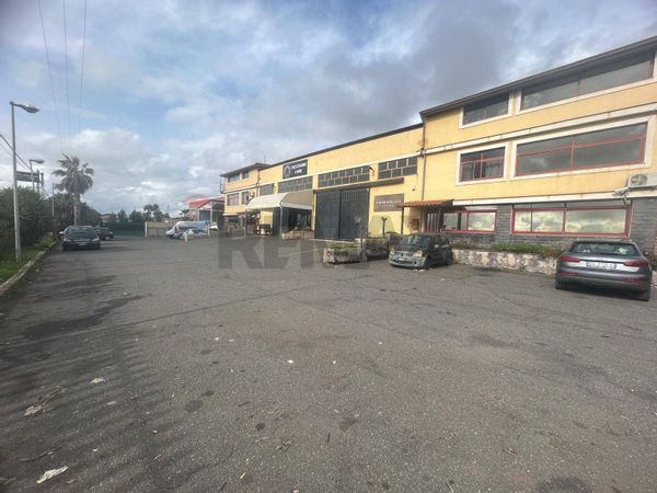 Locale Commerciale Belpasso, CT Vendita