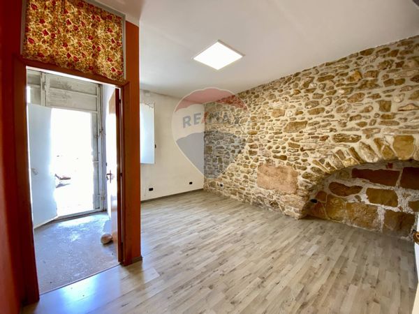 Casa Indipendente Mazzarrone, CT Vendita - Foto 2