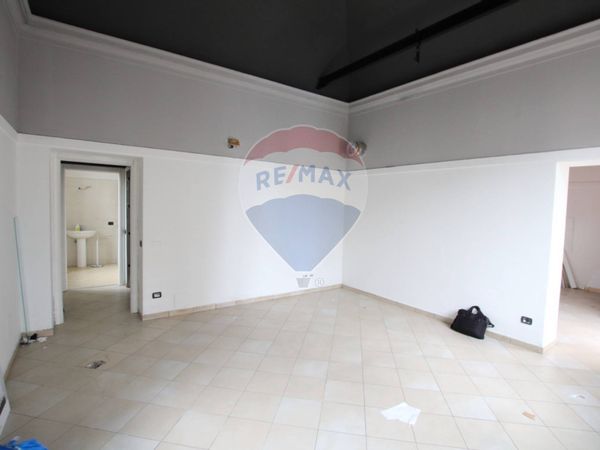 Negozio Pertusella, Caronno Pertusella, VA Affitto - Foto 3