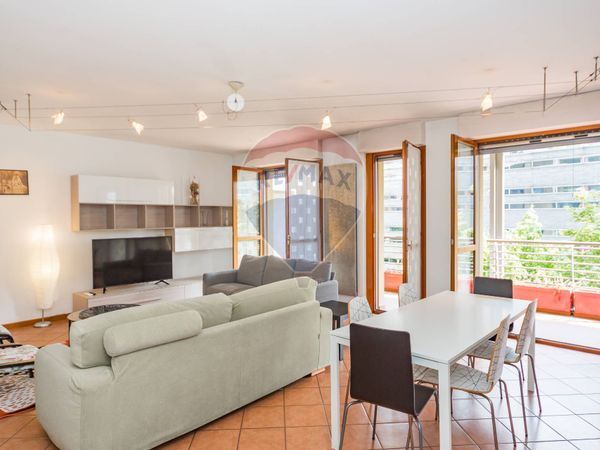 Appartamento Metanopoli, San Donato Milanese, MI Vendita