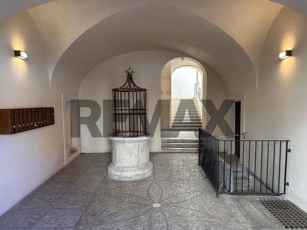 Ufficio Centro storico, L'Aquila, AQ Affitto - Foto 3