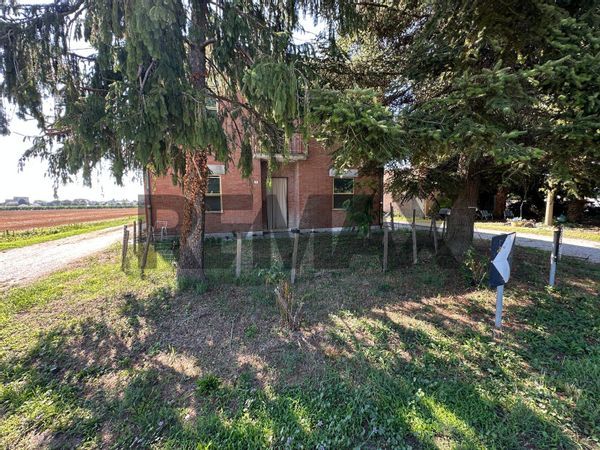 Casa Indipendente San Pietro in Vincoli, Ravenna, RA Vendita
