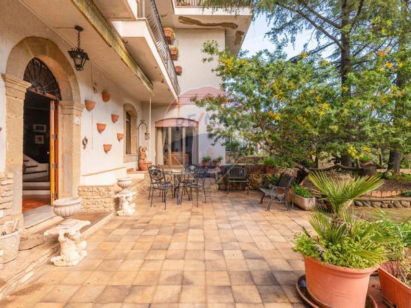 Villa singola Caltagirone, CT Vendita