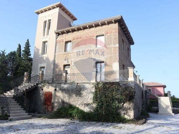 Porzione di villa Randazzo, CT Vendita