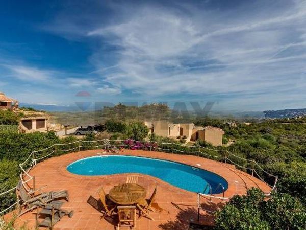 Villa singola Costa Paradiso, Trinità d'Agultu e Vignola, SS Vendita